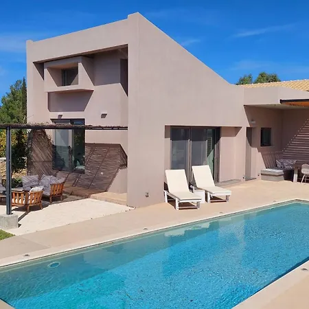 Alekos Houses-profilio's * Lixouri